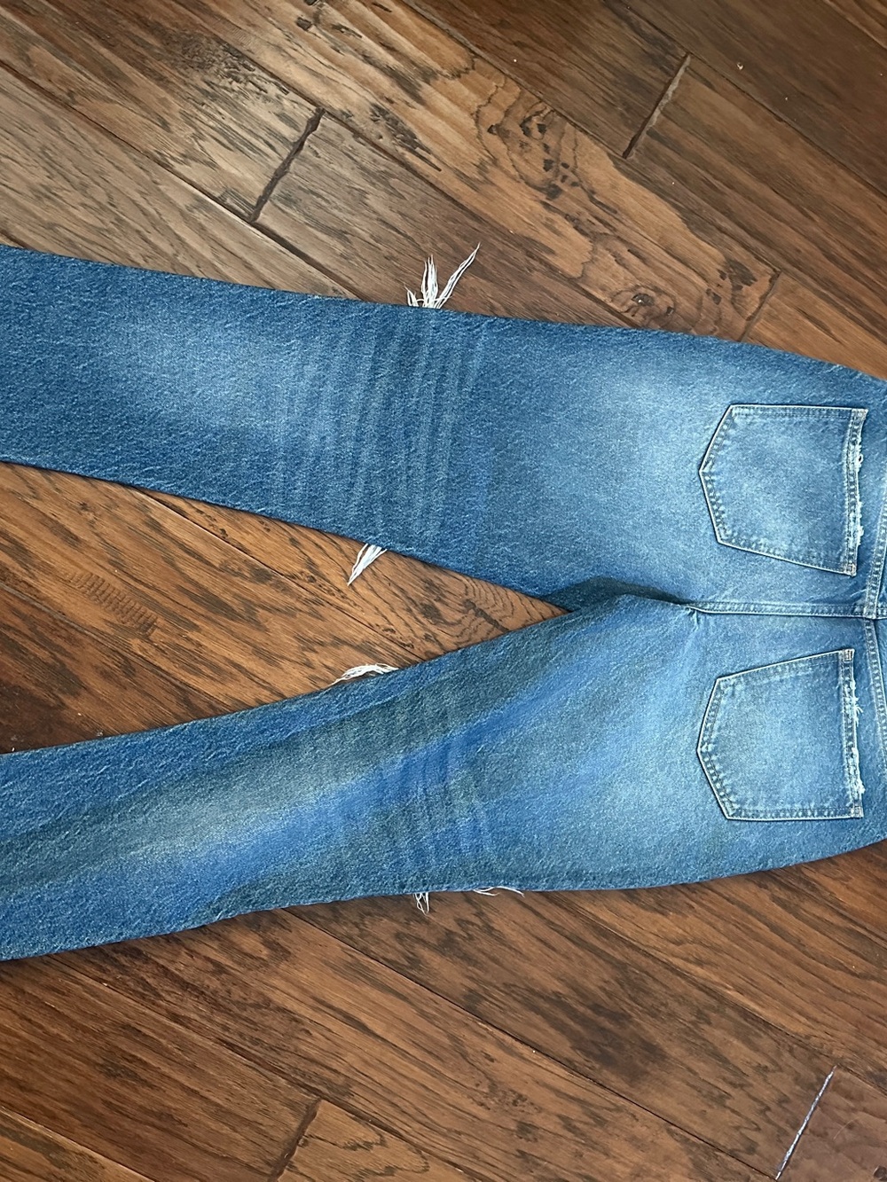 We The Free Distressed Jeans Size 28 - Picture 2 of 8